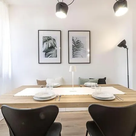 2Venezia Apartment Mestre Esterno foto