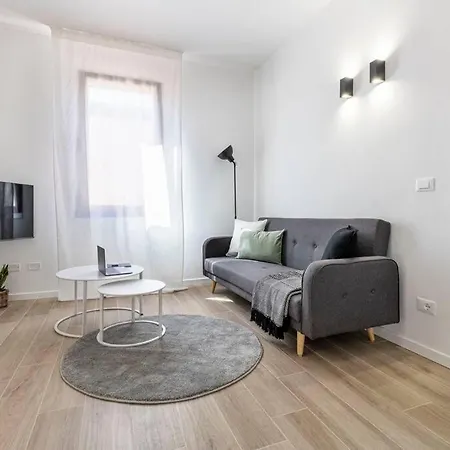 2Venezia Apartment Mestre Esterno foto